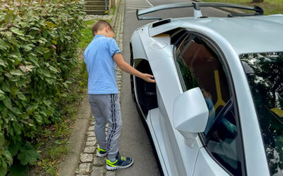 Herzenswunscherfüllung: Eine Fahrt im Lamborghini für Denir