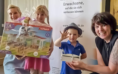 Alios bekommt ein Bett für sein erstes eigenes Kinderzimmer